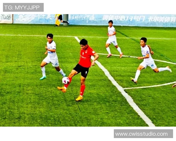 高雄足球热潮来袭青少年踢球活动蓬勃发展助力城市体育文化提升